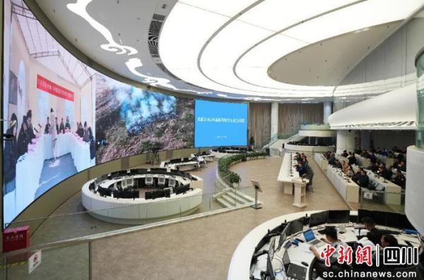 成都推行应急指挥部“双首席”机制