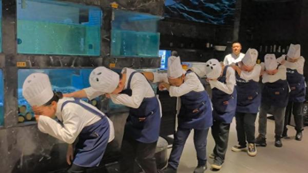 恒达社区：餐饮消防实战演练筑牢安全“防火墙”