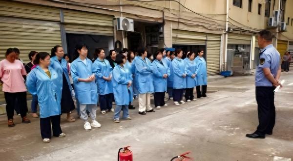 低庄镇：安全培训进企业 实操演练筑防线