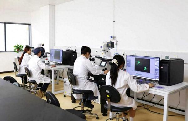 线上预约、24小时开放，科研设备也能“共享”