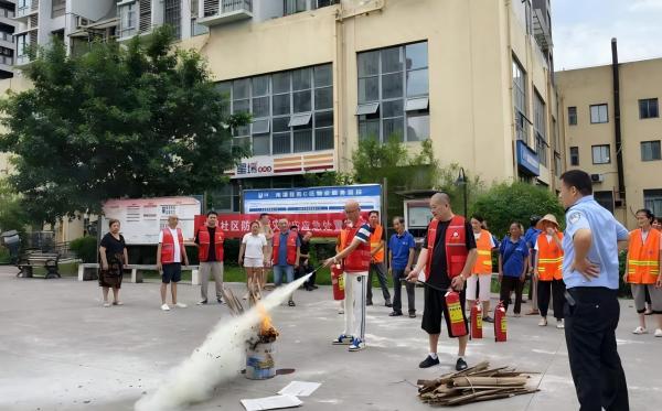 南津街街道：扎实开展应急演练，筑牢辖区安全防线